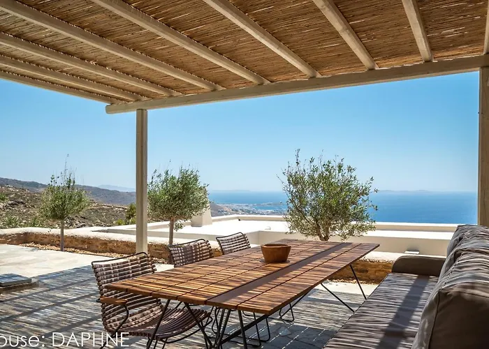 Kynara Boutique Village