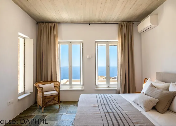 Kynara Boutique Village
